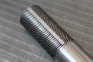 I milled a 3mm anti-rotation groove along the steerer threads.  